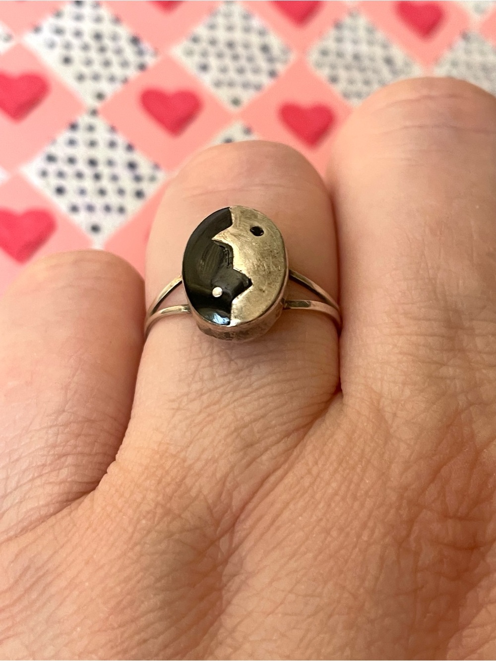 Vintage stamped 925 sterling silver Taxco Mexico yin yang ring sz 8.25 - Picture 3 of 13